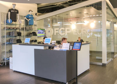 FCP Euro reception desk.