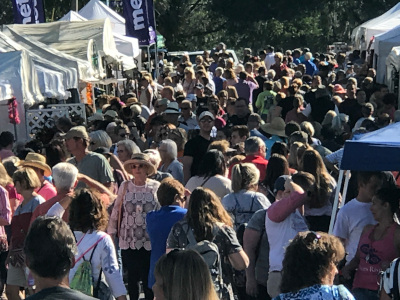 Mount Dora, FL crowd at event.