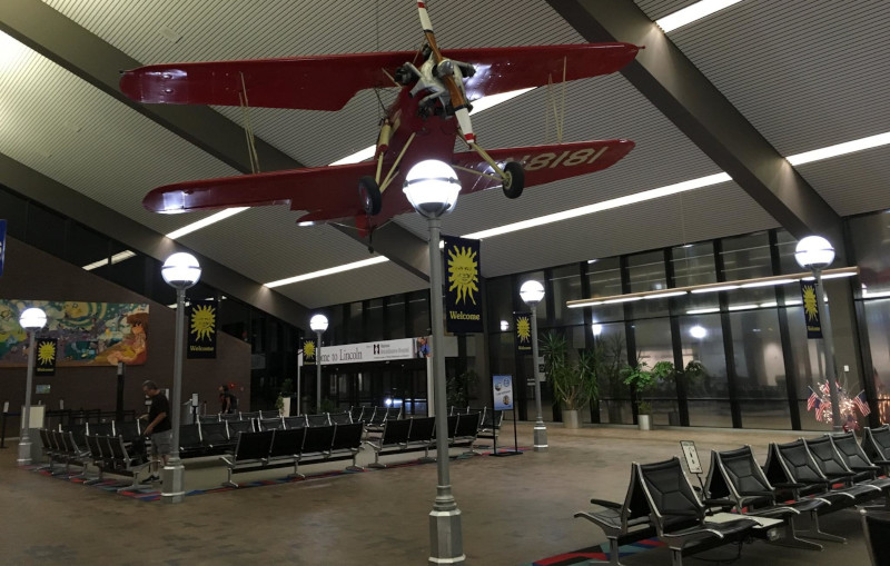 Lincoln Airport Interior.