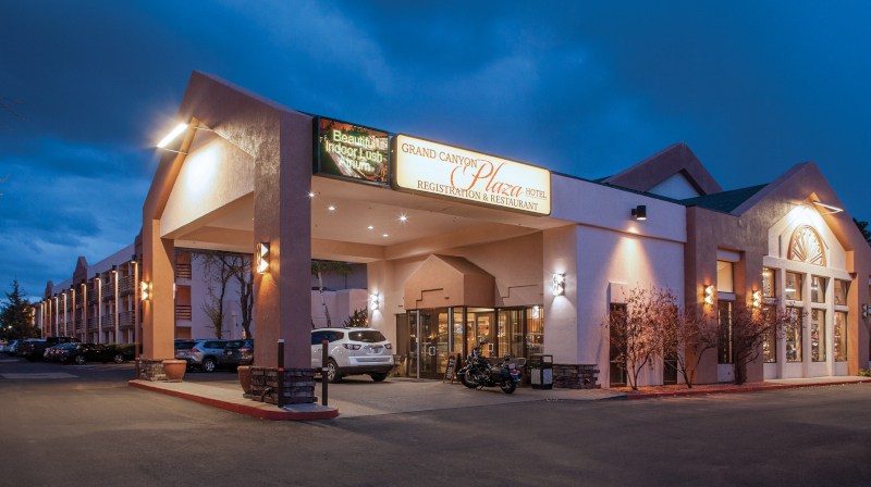 Grand Canyon Plaza Hotel Front Exterior.