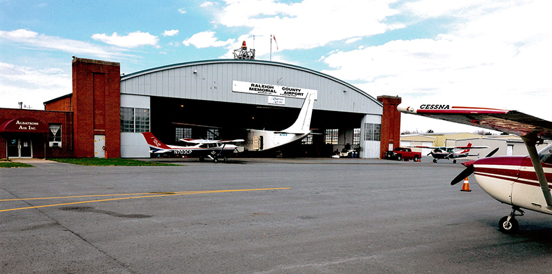 Raleigh-County-Memorial-Airport_Albatross-Air