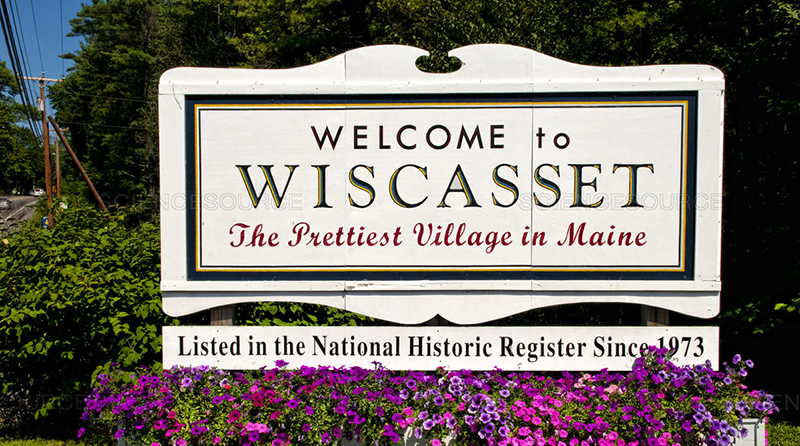 Town-Pretty-Village-Sign