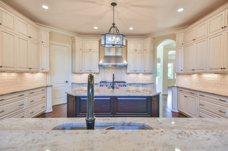 Bold Construction kitchen