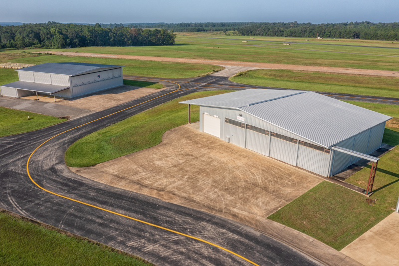 A.L. Mangham Jr. Regional Airport