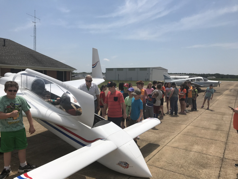 Savannah Hardin County Airport