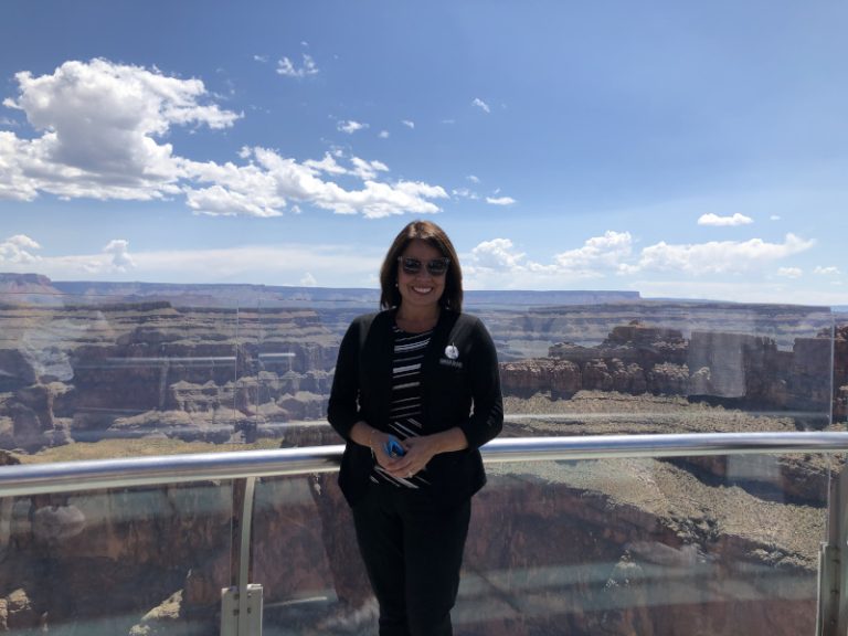 Giroux Glass Los Angeles, Fresno, San Bernardino, Orange County